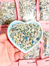 Load image into Gallery viewer, K2 Crystal Chip Bag