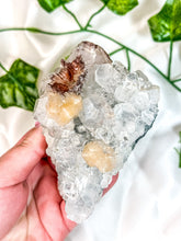 Load image into Gallery viewer, Clear Apophyllite Cluster on Blue Chalcedony with Pink Stilbite & Red Heulandite Mineral Specimen (F)