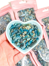 Load image into Gallery viewer, Blue Kyanite Chip Bag