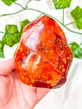 Load image into Gallery viewer, Carnelian Flame (35A)
