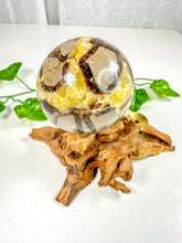 Load image into Gallery viewer, Septarian Sphere (40Q)