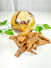 Load image into Gallery viewer, Septarian Sphere (40P)