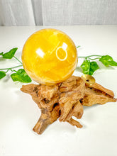 Load image into Gallery viewer, Septarian Sphere (40P)