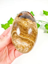 Load image into Gallery viewer, Chocolate Calcite Shiva (CH28)