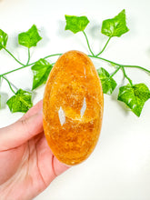 Load image into Gallery viewer, Orange Calcite Shiva (OC25)