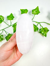 Load image into Gallery viewer, Pink Mangano Calcite Shiva UV (PM46)