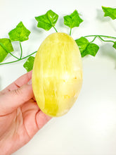 Load image into Gallery viewer, Lemon Calcite Shiva (LC25)