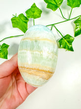 Load image into Gallery viewer, Caribbean Calcite Shiva (CC34)