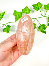 Load image into Gallery viewer, Rose Calcite Shiva (RC30)