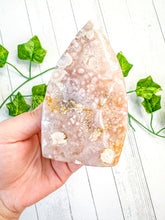 Load image into Gallery viewer, Cherry Flower Agate Flame (38C)