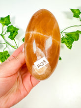 Load image into Gallery viewer, Honey Calcite Shiva (HC38)