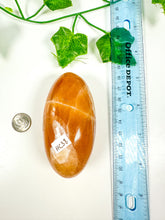 Load image into Gallery viewer, Honey Calcite Shiva (HC38)