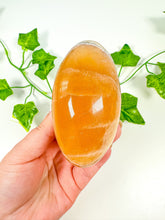 Load image into Gallery viewer, Honey Calcite Shiva (HC30)