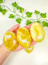 Load image into Gallery viewer, Lemon Calcite Palmstone (LC18-LC13)