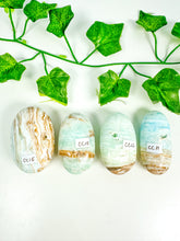 Load image into Gallery viewer, Caribbean Calcite Palmstone (CC15-CC11)