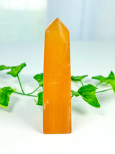 Load image into Gallery viewer, Honey Calcite Tower (HC29)