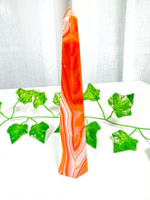 Load image into Gallery viewer, Carnelian Tower (70B)