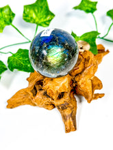 Load image into Gallery viewer, Labradorite Sphere (25C)
