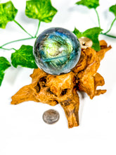 Load image into Gallery viewer, Labradorite Sphere (25G)