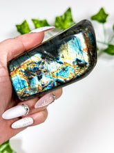 Load image into Gallery viewer, Labradorite Freeform (42B)