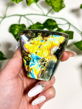 Load image into Gallery viewer, Labradorite Freeform (40C)