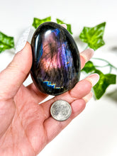 Load image into Gallery viewer, Labradorite Freeform (24A)
