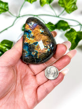 Load image into Gallery viewer, Labradorite Freeform (18A)
