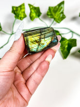 Load image into Gallery viewer, Labradorite Freeform (12B)
