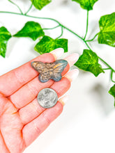 Load image into Gallery viewer, Mini Labradorite Butterfly