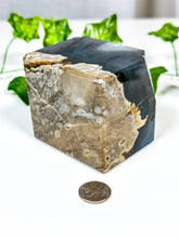 Load image into Gallery viewer, Volcanic Agate Standing Cube (UV) 45G
