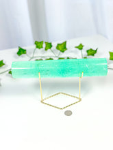 Load image into Gallery viewer, Green Emerald Fluorite Bracelet Stand (120B)