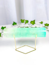 Load image into Gallery viewer, Green Emerald Fluorite Bracelet Stand (95A)