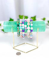 Load image into Gallery viewer, Green Emerald Fluorite Bracelet Stand (85A)