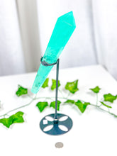 Load image into Gallery viewer, Emerald Fluorite Wand on Stand (98A)
