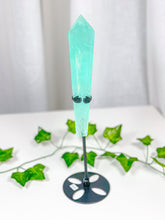 Load image into Gallery viewer, Emerald Fluorite Wand on Stand (92A)