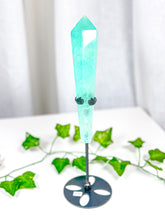 Load image into Gallery viewer, Emerald Fluorite Wand on Stand (92B)
