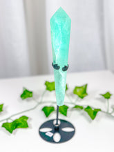 Load image into Gallery viewer, Emerald Fluorite Wand on Stand (85A)