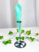 Load image into Gallery viewer, Emerald Fluorite Wand on Stand (82B)