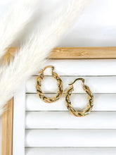 Load image into Gallery viewer, Sophie Hoops Earring | Fine Jewelry
