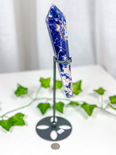 Load image into Gallery viewer, Sodalite Wand on Stand (88A)