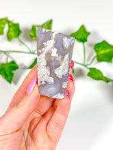 Load image into Gallery viewer, Flower Agate Freeform (15D)