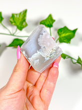 Load image into Gallery viewer, Flower Agate Freeform (11A)