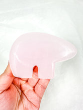 Load image into Gallery viewer, Pink Mangano Calcite Elephant UV Reactive (48Q)