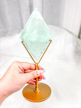 Load image into Gallery viewer, HQ Gemmy Green Fluorite Diamond on Stand (105E)