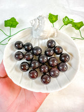 Load image into Gallery viewer, Mini Star Garnet Sphere