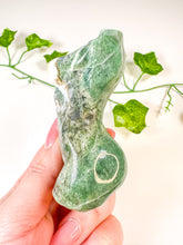 Load image into Gallery viewer, Moss Agate Goddess Body (58i)