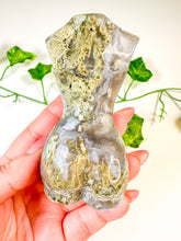 Load image into Gallery viewer, Moss Agate Goddess Body (58M)