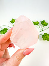 Load image into Gallery viewer, Mozambique Rose Quartz Freeform (HQ28)