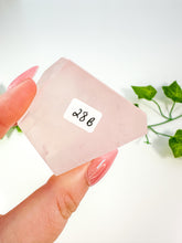 Load image into Gallery viewer, Mozambique Rose Quartz Freeform (HQ28)