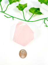 Load image into Gallery viewer, Mozambique Rose Quartz Freeform (HQ28)
